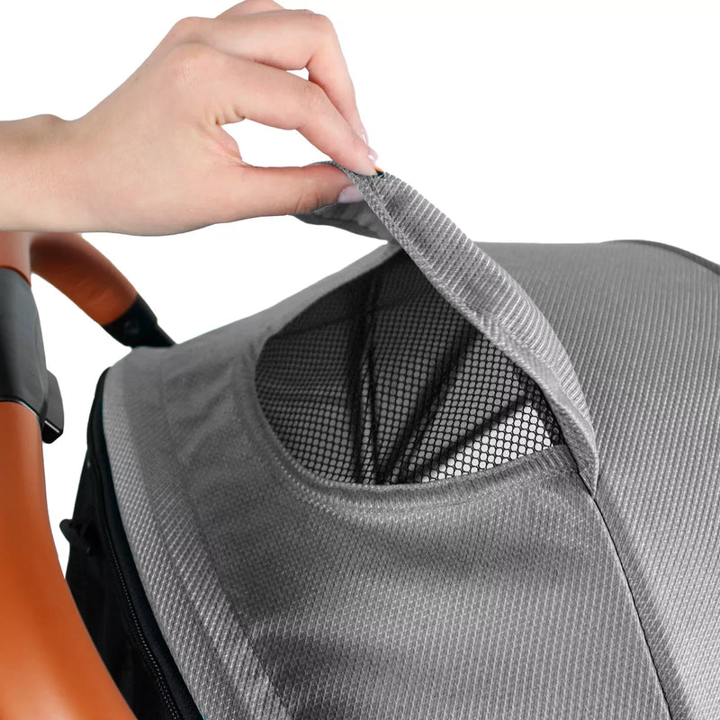 COCHE COMPACTO MALETA BIT JC207 - GRIS BEBESIT